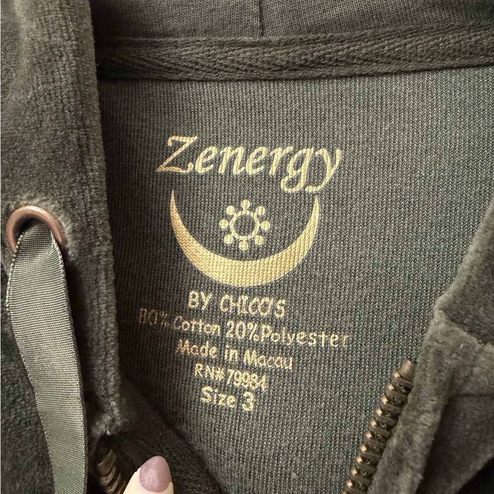 NWT Zenergy By Chico’s Size 3 (XL) Olive Green Zip-Up Hoodie - Picture 4 of 8